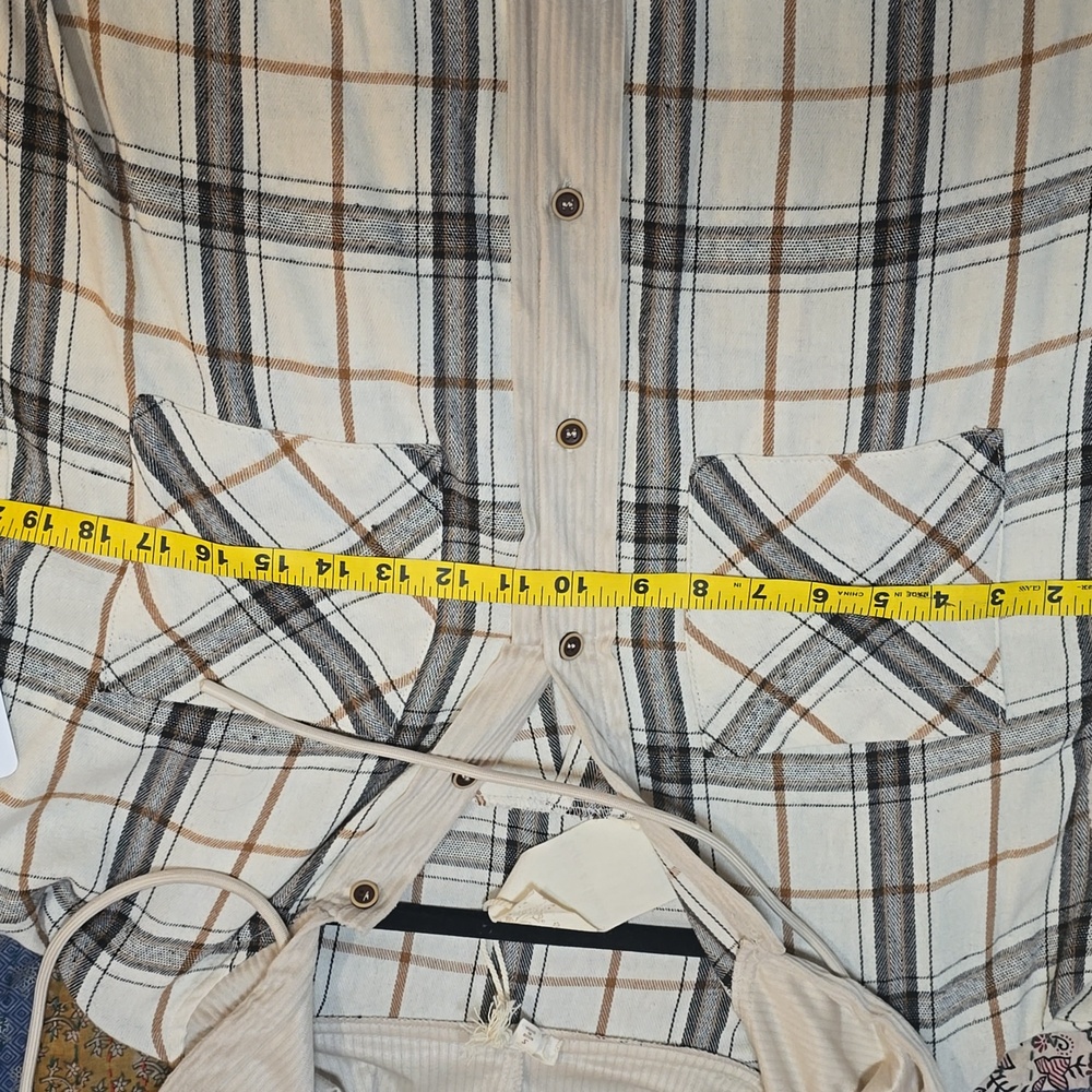 Shirt jacket... - Picture 14 of 15